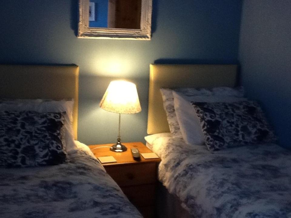 Invernente Bed And Breakfast Stirling Szoba fotó
